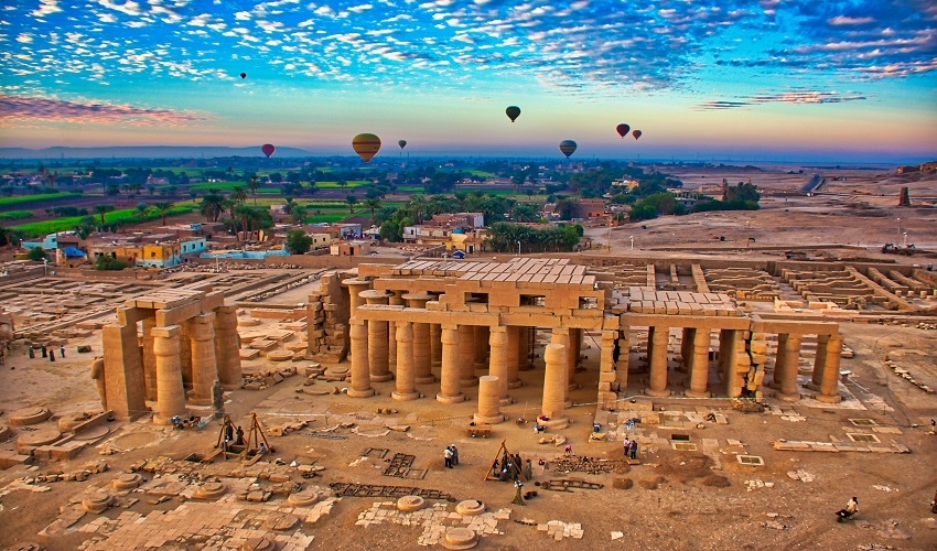1422161124-Hot-Air-Balloon